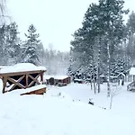 Lesny Dworek Podjazy Holiday home *