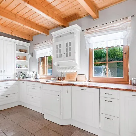 Ferienhaus Lesny Dworek Podjazy