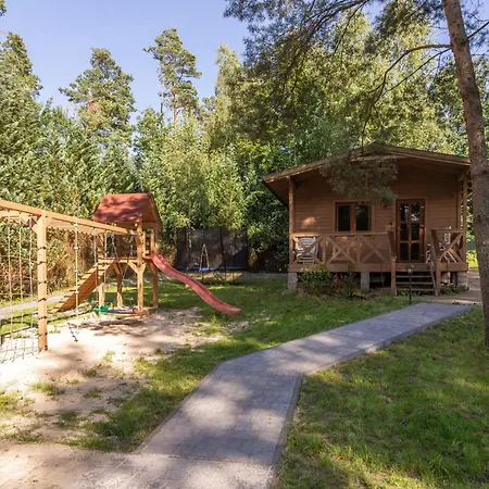 Lesny Dworek Podjazy 度假居