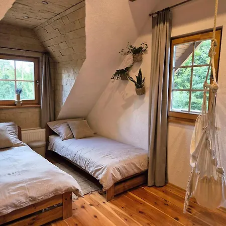 Lesny Dworek Podjazy Holiday home *